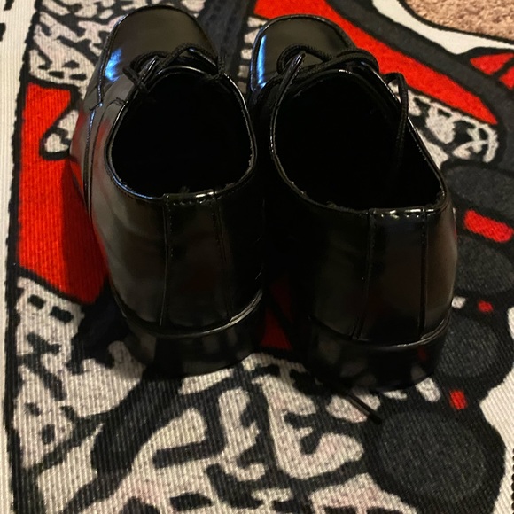 A- 405  boys dress shoes - Picture 6 of 7